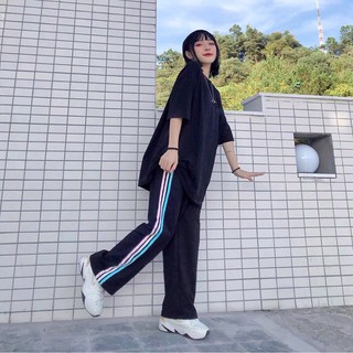Quần 3 sọc ống suông rộng Line Color Unisex
