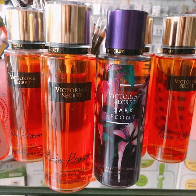 Xịt thơm Body Victoria’s Secret
