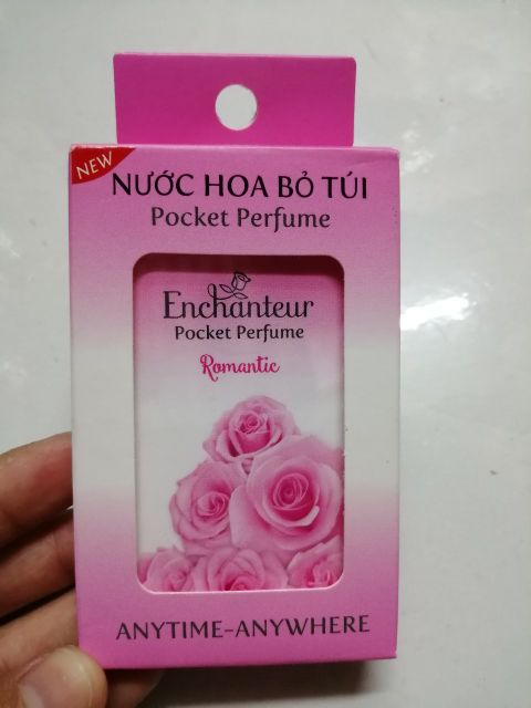 Có 3 mùi- Nước hoa bỏ túi Enchanteur 18ml