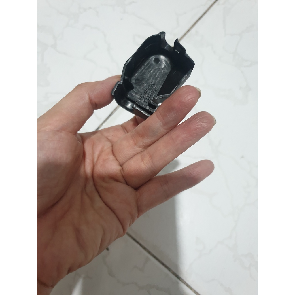 NẮP CHỤP BÌNH XANG CON MÁY CẮT CỎ 260/330/430/143. BÌNH XANG DƯỚI