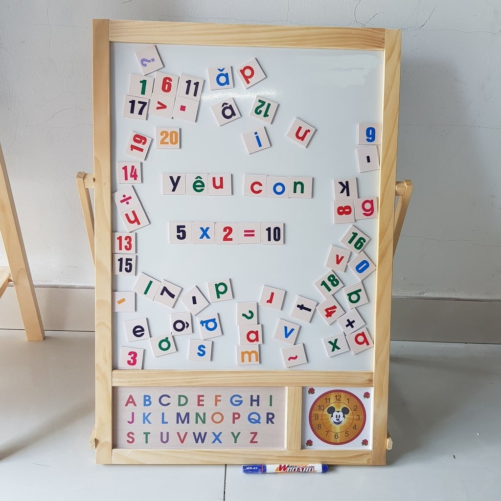 Bảng học thông minh 2 mặt bằng gỗ size 70x45cm tặng kèm bộ chữ cái số gắn nam châm