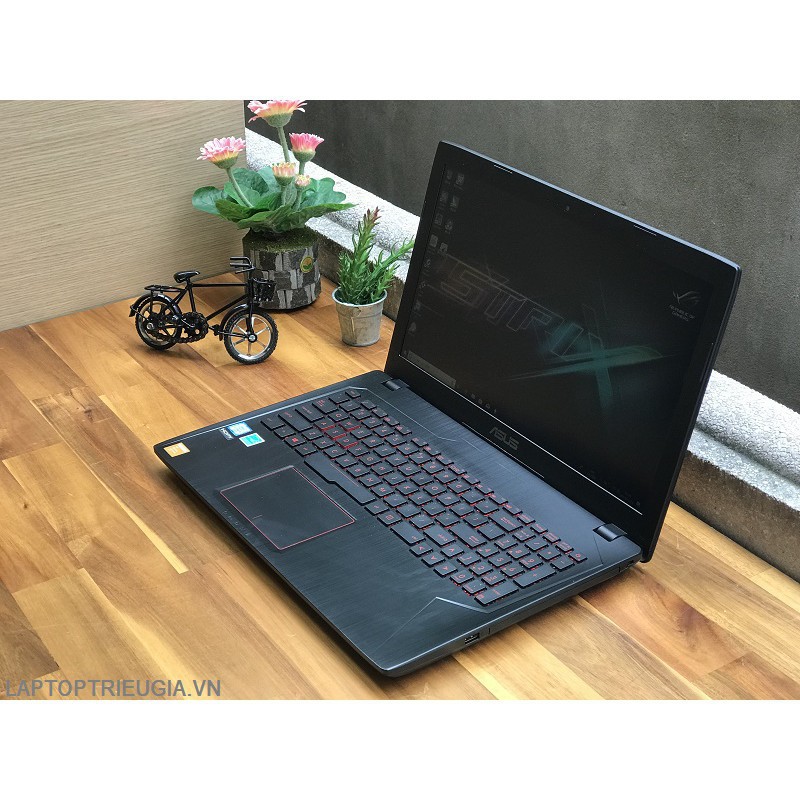 Laptop Cũ Asus ZX52-GL552  Core i5 6300HQ, Ram 8gb , Ổ Cứng  1TB , Vga Rời 4GB ,Màn hình 15.6 HD vỏ nhôm cao cấp | BigBuy360 - bigbuy360.vn