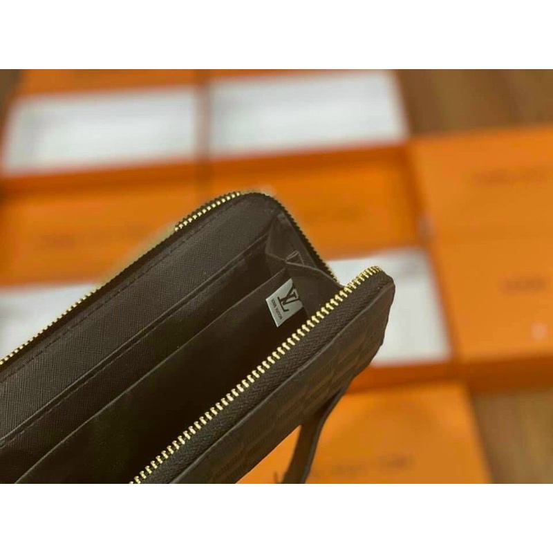 VÍ LV 2 Zip Spf  Full box size 20