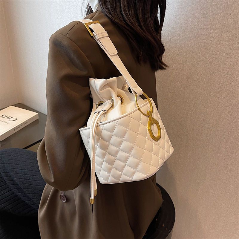 Túi Hộp Dáng Vuông Nhỏ Có Dây Rút Phong Cách Retro Thời Trang Cao Cấp 2022 Cho Nữ