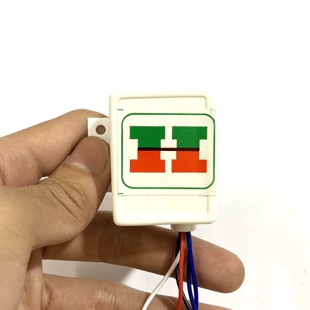 Cục Chớp Xi Nhan Chữ H - Nháy Đuổi Xe Máy Chữ H