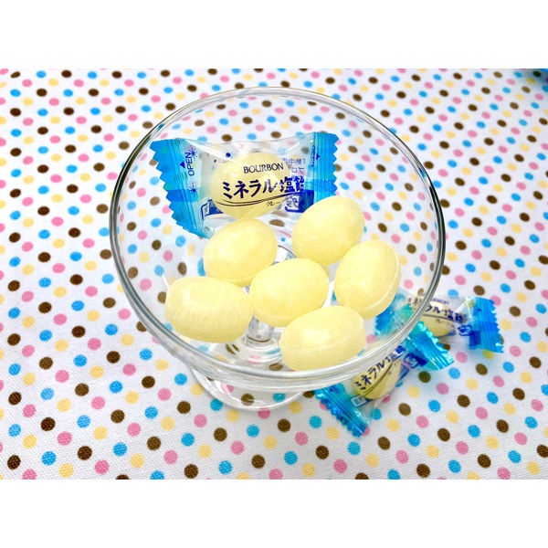 Kẹo chanh muối Bourbon Nhật Bản 100g chiết xuất chanh tươi, muối, giúp bổ sung nước và khoáng, hỗ tợ tiêu hóa