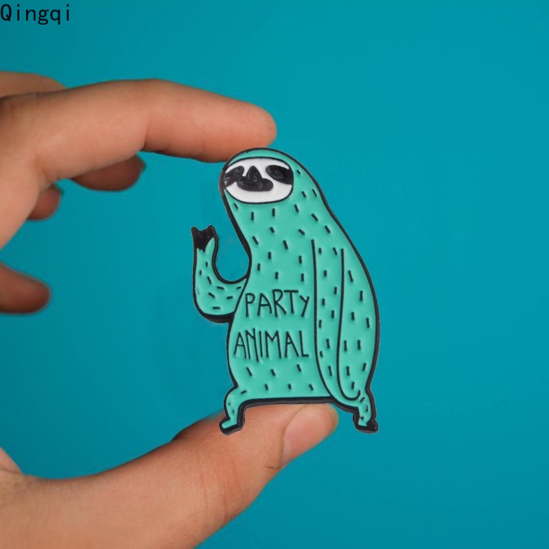 Ghim cài áo Miss Zoe hình con lười đáng yêu cho bé