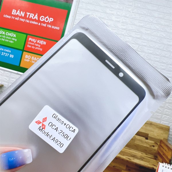Kính ép / mặt kính ép có keo OCA Samsung A9( 2018) / A920F chất lượng , giá tốt