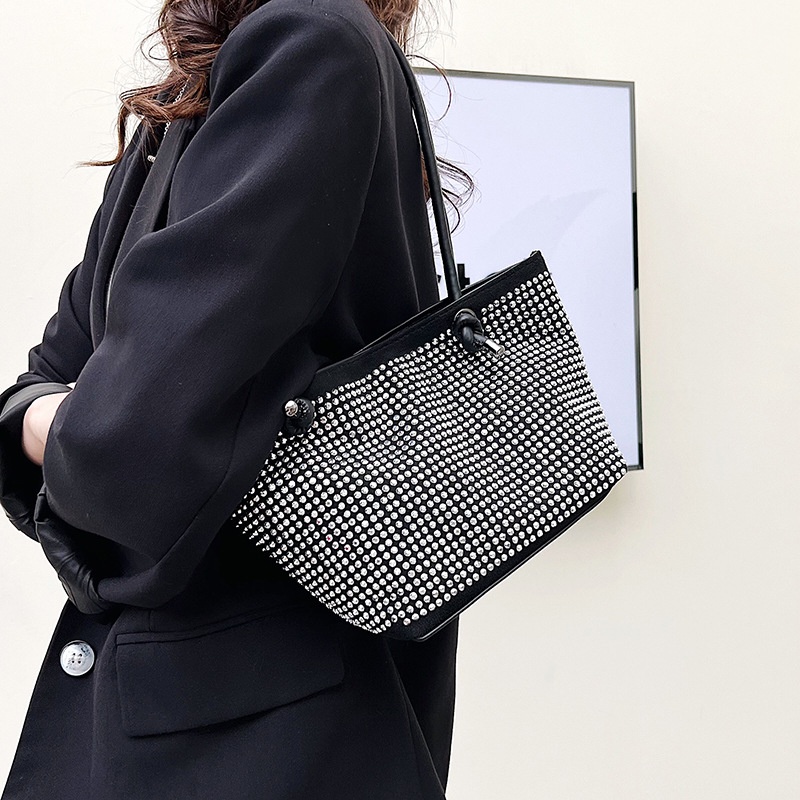 Túi Xách Da Pu Thiết Kế Mới Kiểu Dáng Đơn Giản Thời Trang Dành Cho Nữ