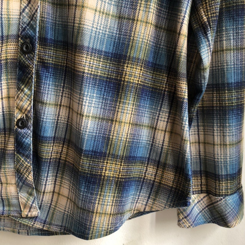 Áo sơ mi kẻ caro VNXK