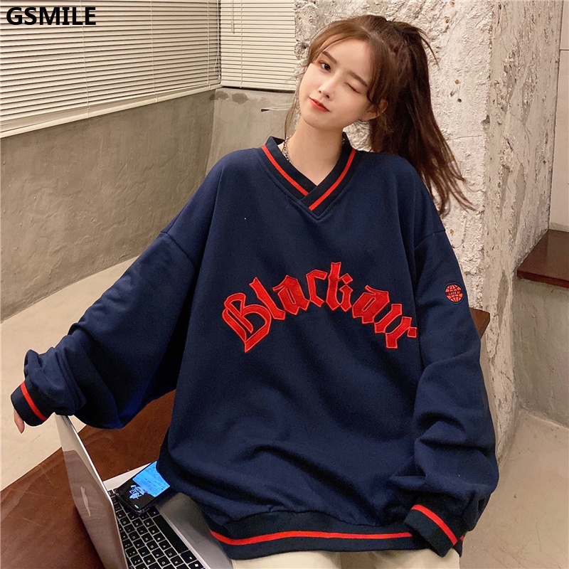 Áo Sweater Thêu Bảng Chữ Cái Blackair Cổ V