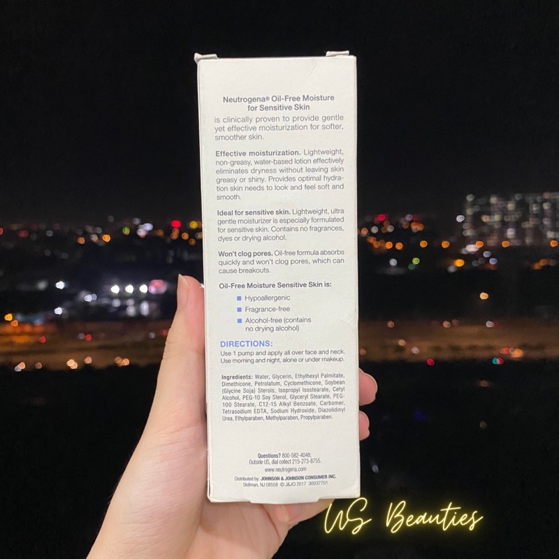 Kem Dưỡng Ẩm Neutrogena OilFree Moisture Skin 118ml