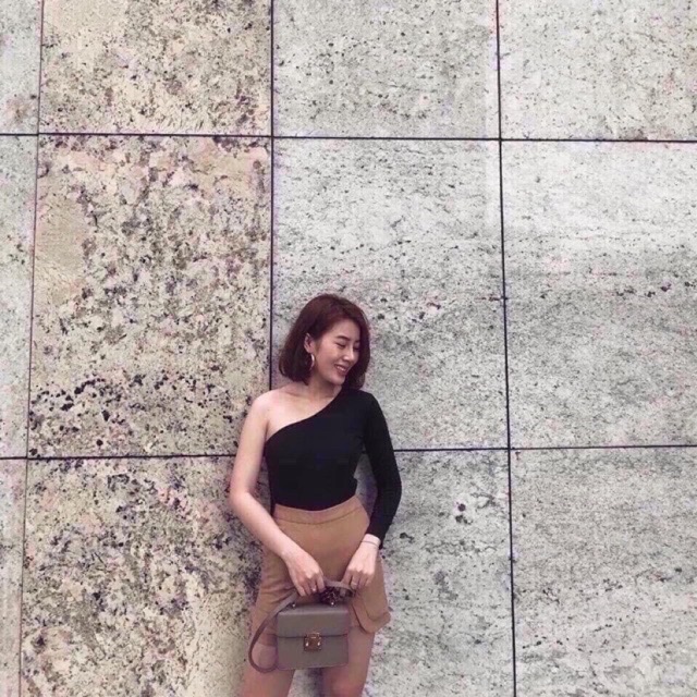 Áo lẹchvau ống tay thun lua ôm body co giảm tốt | BigBuy360 - bigbuy360.vn