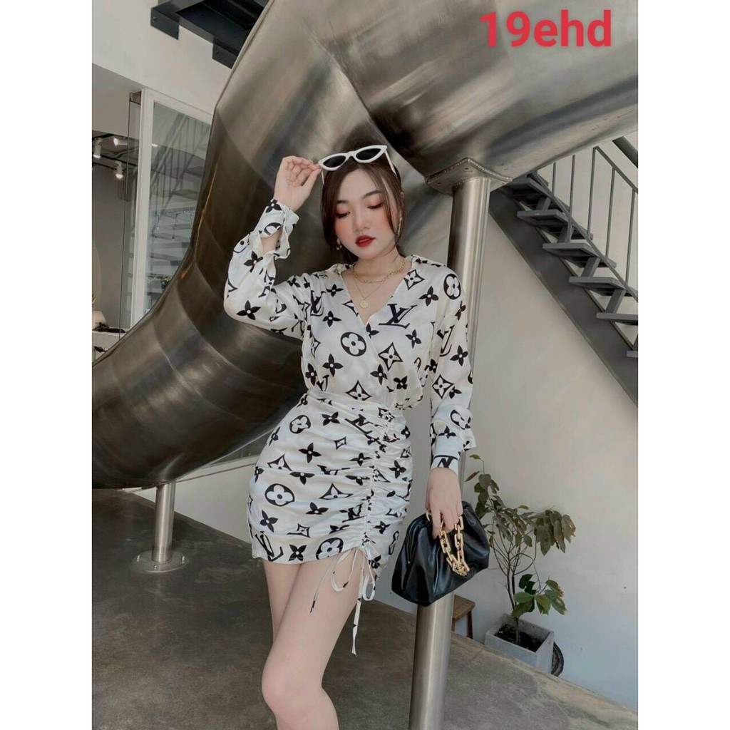 Váy đầm nữ body tay dài in họa tiết chữ chất lụa mềm mịn kiểu dáng sang trọng, quyến rũ