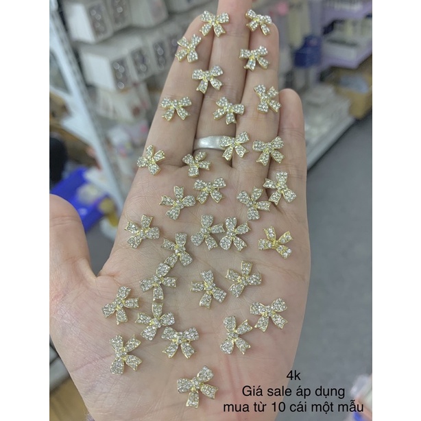 Đá hình đính móng