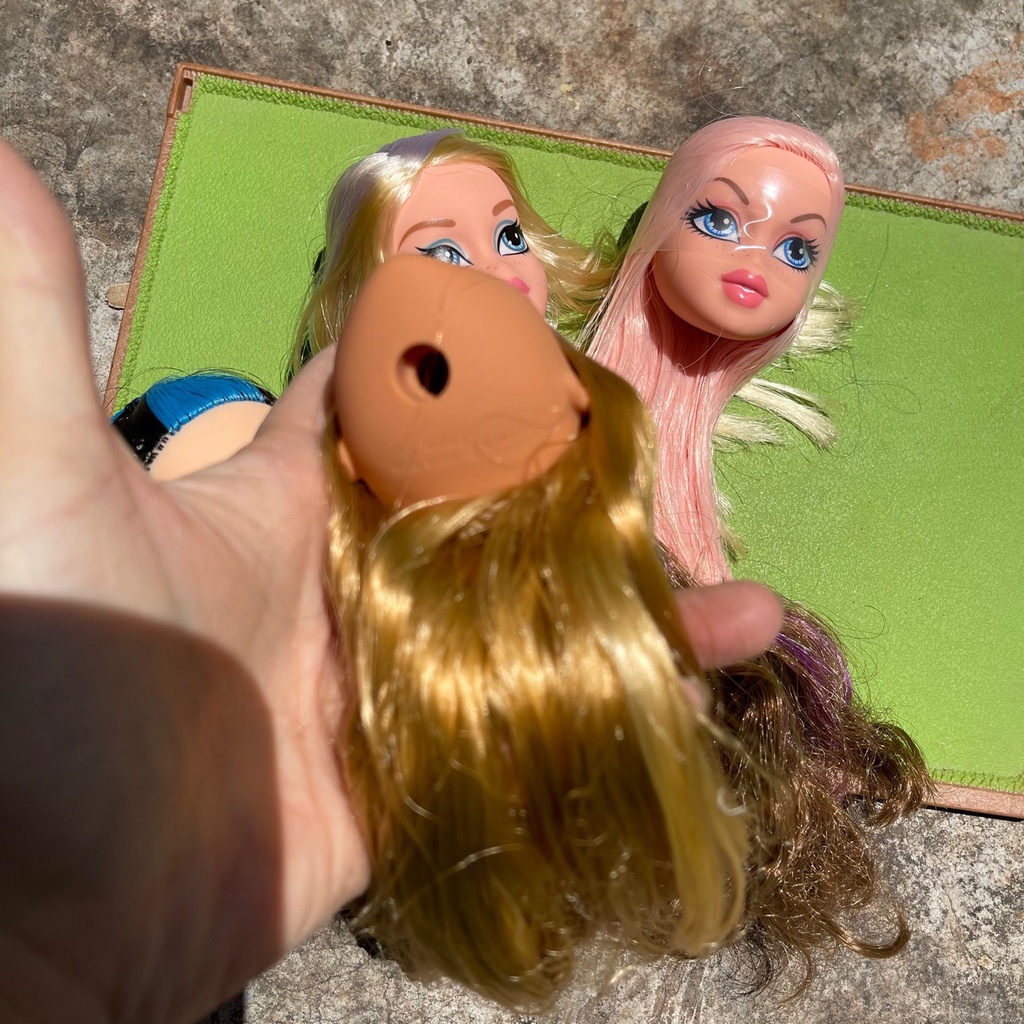 2 Đầu Búp Bê Bratz Nguyên Bản