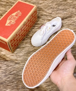 [Ảnh tự chụp] VANS CLASSIC đen/trắng FULL BILL BOX