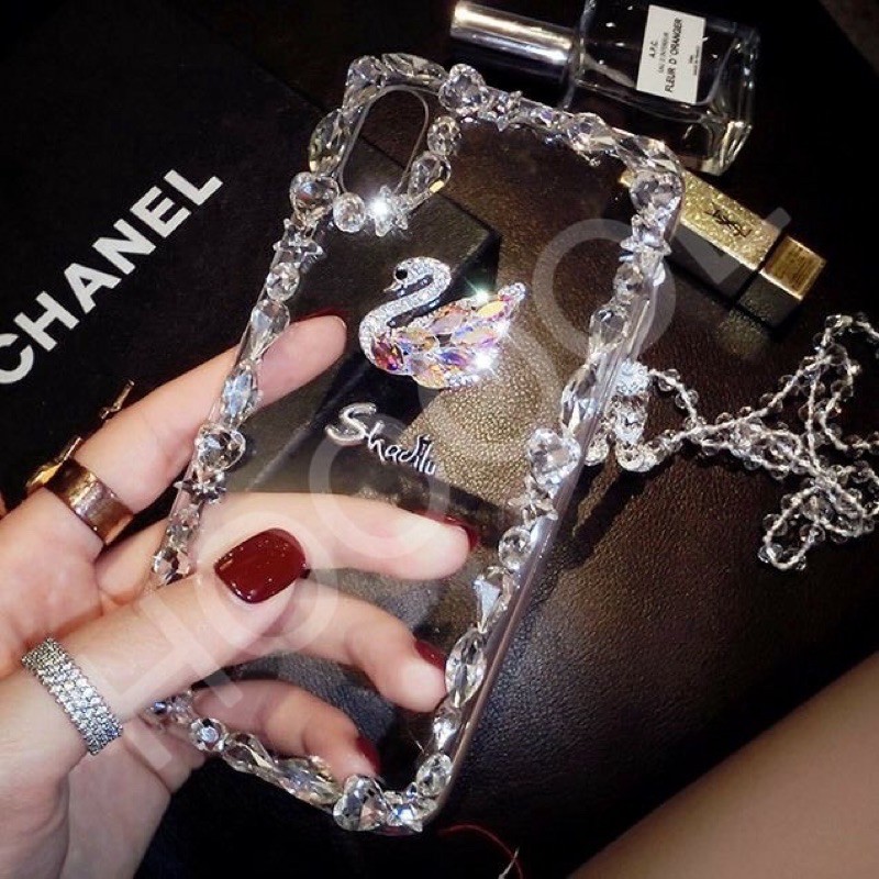 Ốp đính đá thiên nga ip7/7p/X/Xsmax