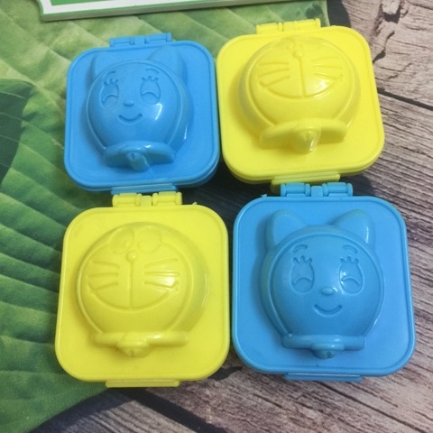 Khuôn cơm bento ép cơm làm đậu hũ cho bé