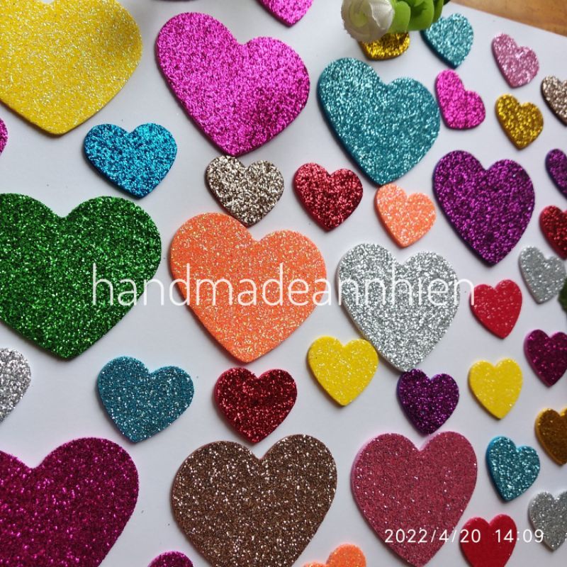 20 - 35- 50 hình trái tim 2.5 x 2cm, 3.5 × 3.2cm, 4.9 X 4.2cm bằng xốp kim tuyến- thủ công mầm non cho bé ...