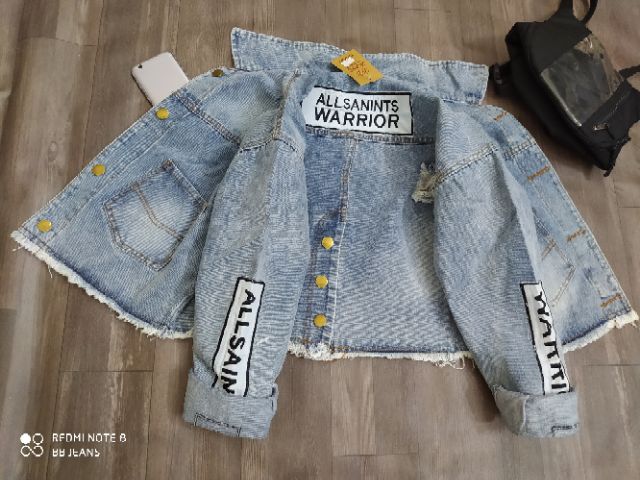 Áo khoác jean nữ form lững Warrior dưới 58Kg xanh nhạt loại 1