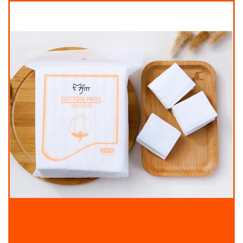 Bông tẩy trang 222 miếng FM và các dòng bông tẩy trang 222 miếng cotton pads chính hãng | BigBuy360 - bigbuy360.vn
