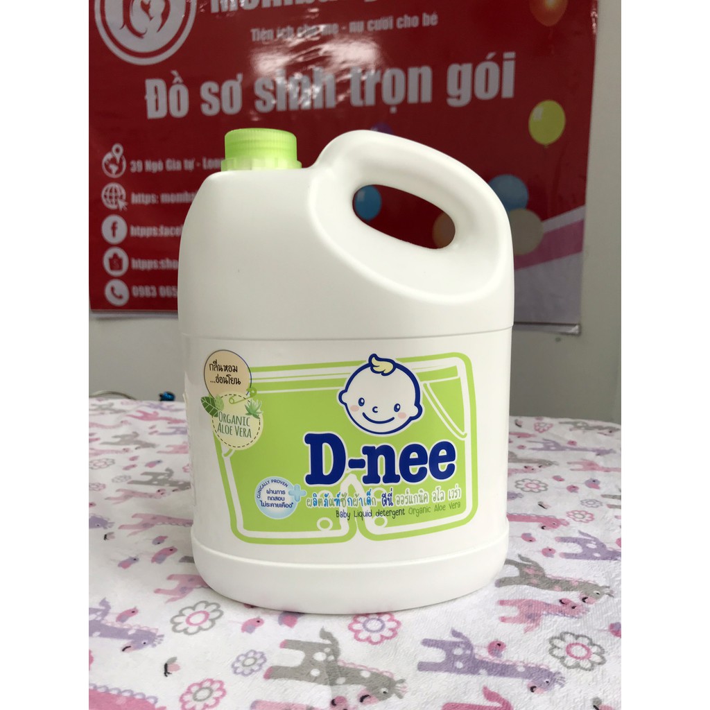Nước giặt xả Dnee cho bé chai 3000ml