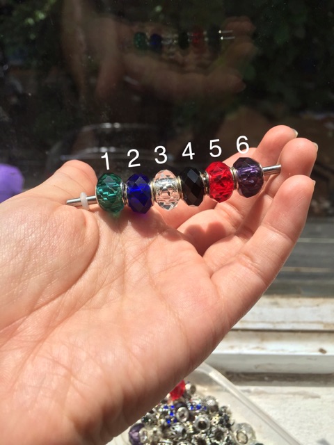 Hạt charm glass nhiều màu dùng mix charm handmade