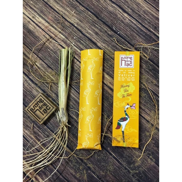 Hương Hồng Hạc từ rễ cỏ thiêng Vetiver