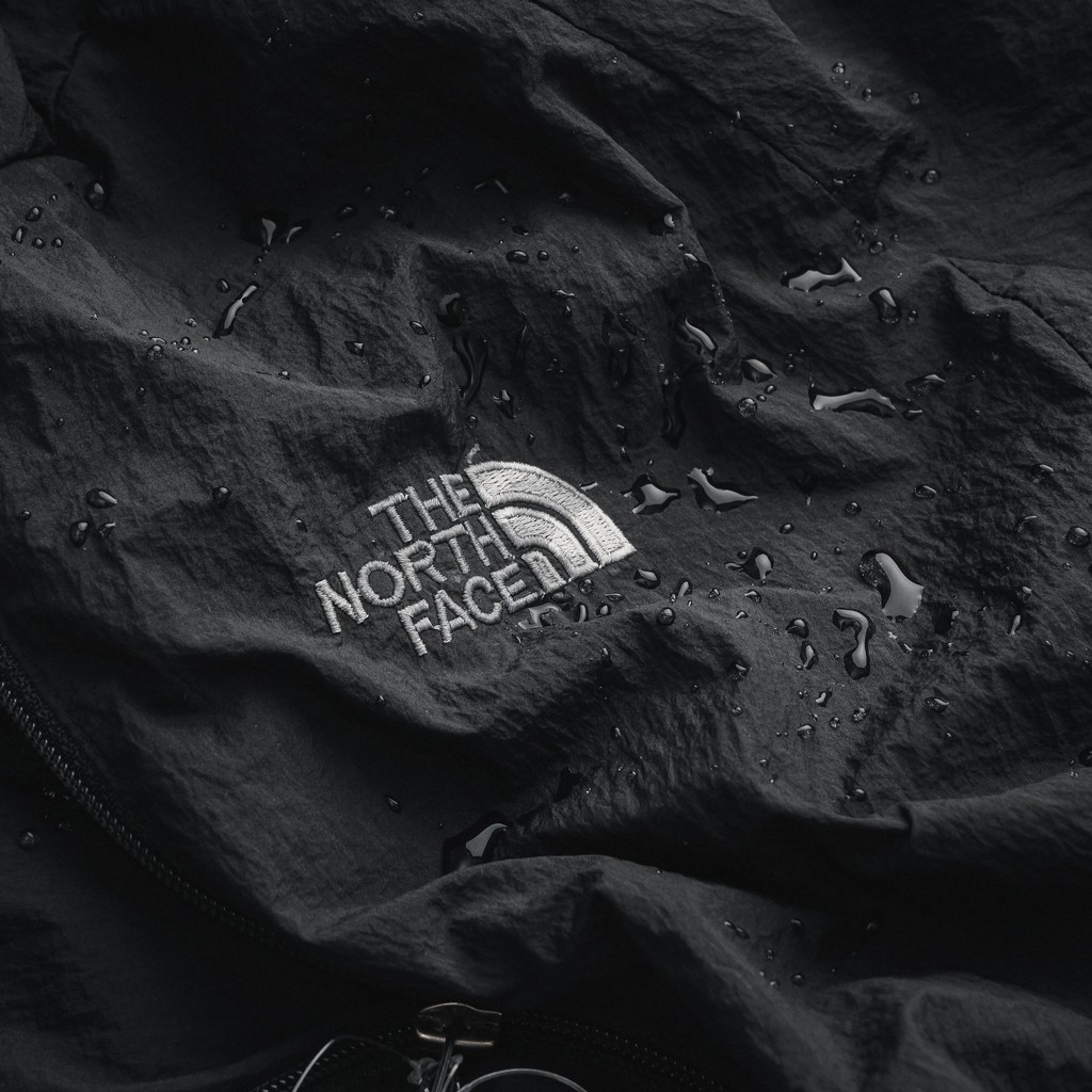 [HÀNG HOT GIÁ SALE] - Áo Gió The North Face 2 lớp cao cấp - Áo 2 Lớp TNF Feather Light Women - Chống Nước, Ít Bám Bụi | BigBuy360 - bigbuy360.vn