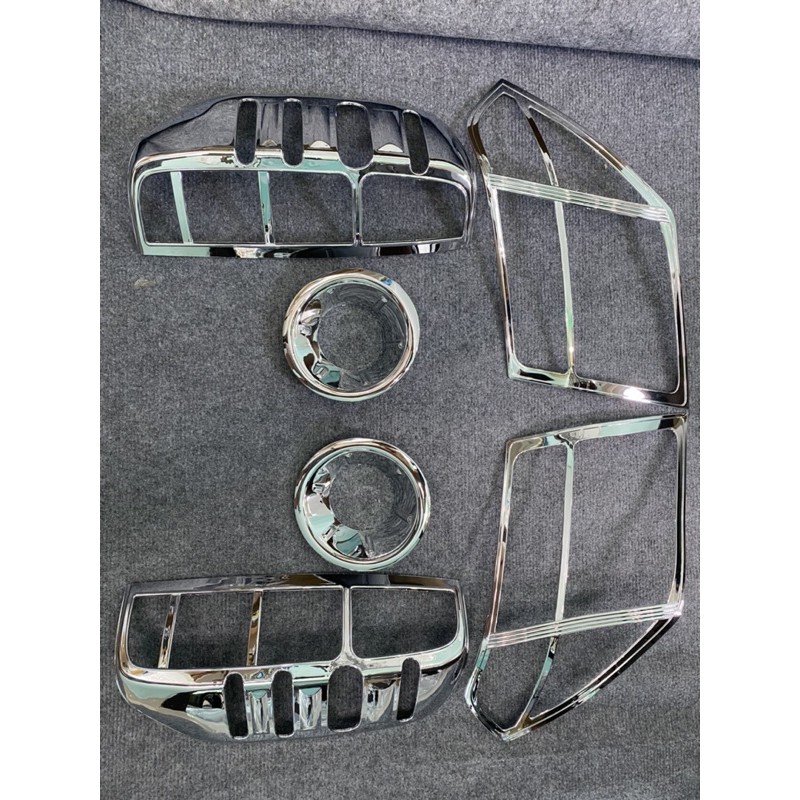 Ốp Nissan Navara D40