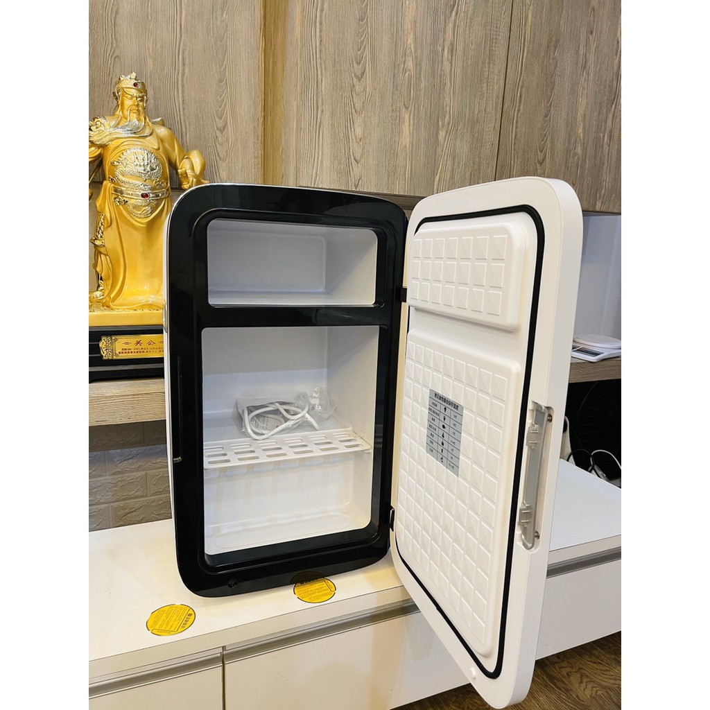 Tủ lạnh Kemin 32L có ngăn đá, chỉnh nhiệt - Hàng chính hãng có bảo hành