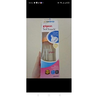 Bình sữa Pigeon 240ml
