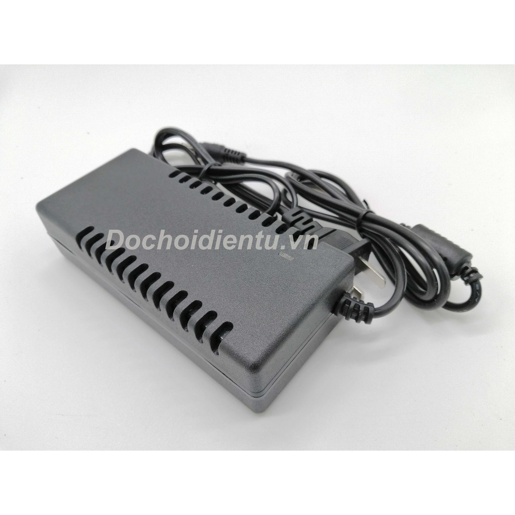 Sạc Pin Lithium 32650 5A