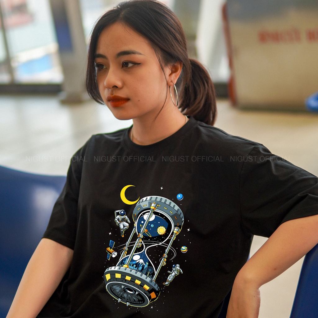 Áo Thun đen trắng tay lỡ NIGUST Hourglass N111 vải cotton cao cấp 4C Fullbox