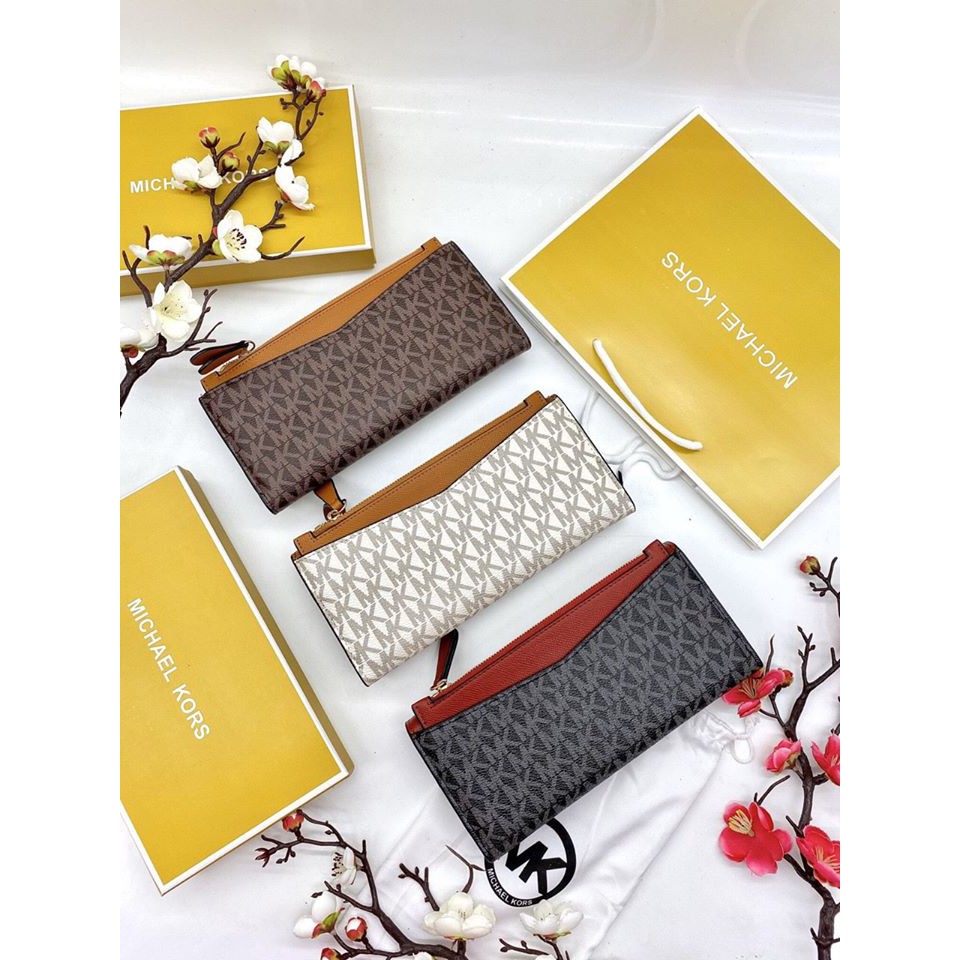 Clutch Michael Kors kiêm ví cầm tay và đeo chéo🔥bao check code 32H8GF5c3B