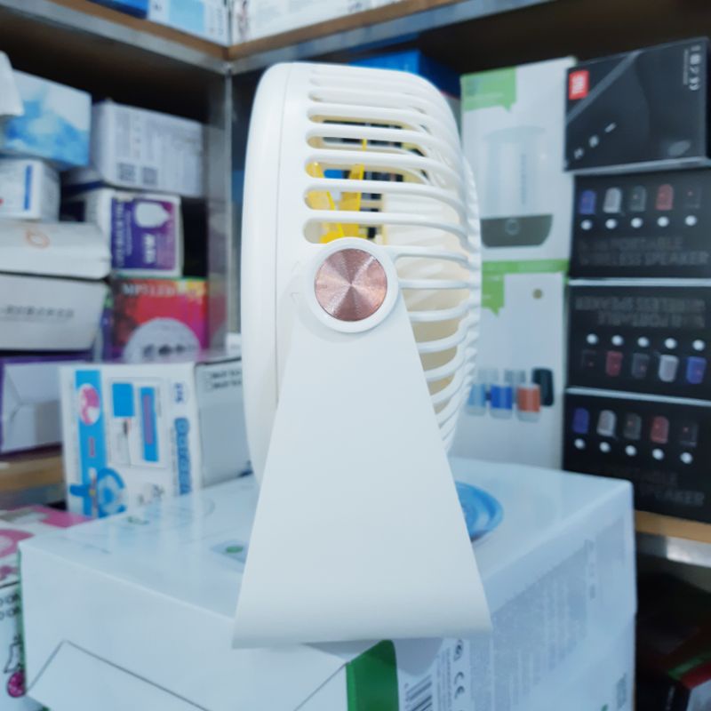 Quạt Sạc Để Bàn Siêu Mát Có Đèn Led NĐ-2005