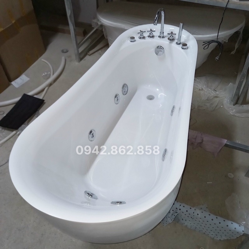 BỒN TẮM NẰM CÁ HEO CAO CẤP CÓ MASSAGE