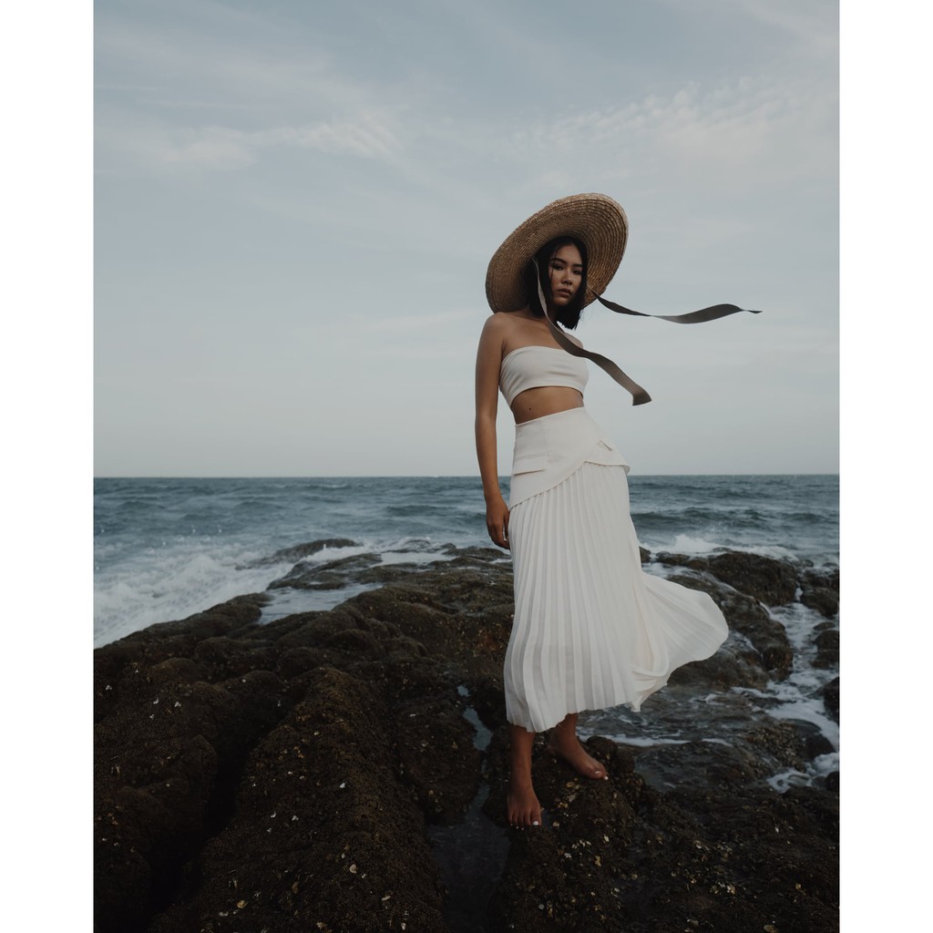 Chân váy dập ly 2 tần NAR - WAVES