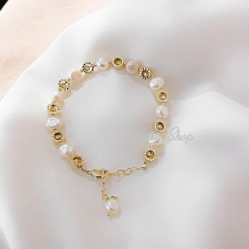Vòng tay trai thật hạt dẹt màu trắng 6-7ly thích hợp làm quà tặng người thân và bạn bè kèm hộp