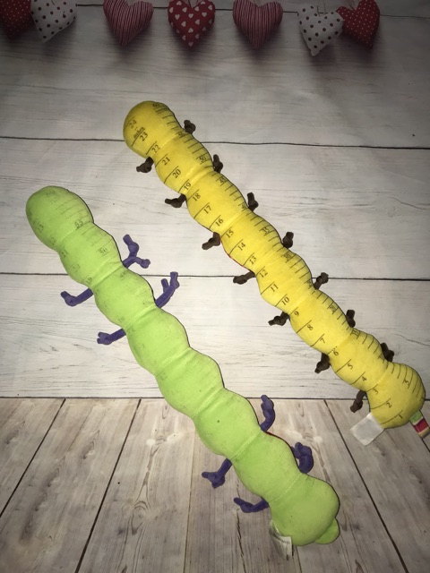 Sâu lamaze đo chiều cao cho bé