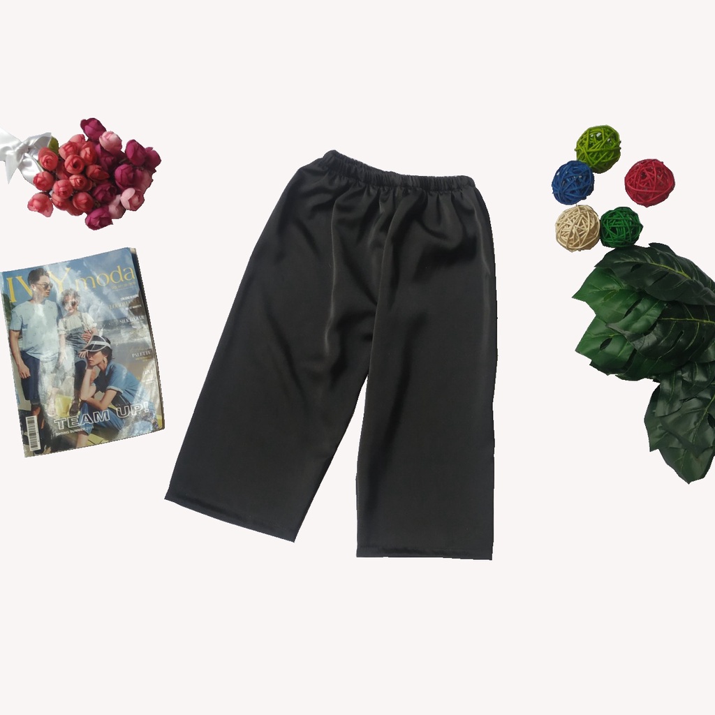 Bộ bà ba lụa siêu hot cho bé gái hàng cộc tay loại đẹp , có bán quần đen rời