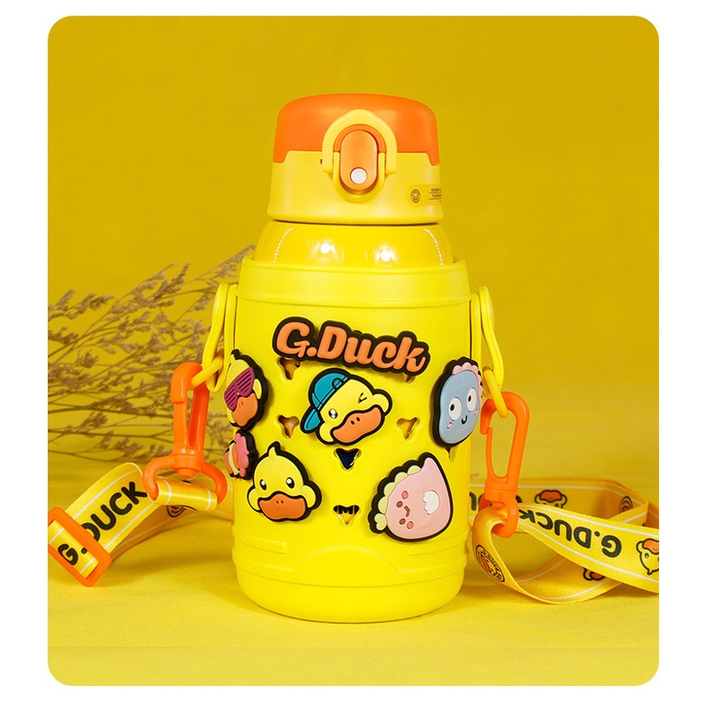 Bình Giữ Nhiệt 500ml Đựng Nước Thép Không Gỉ 316 Cao Cấp An Toàn Cho Bé Đi Học Có Dây Đeo Và Vỏ Bảo Vệ G.Duck Kids