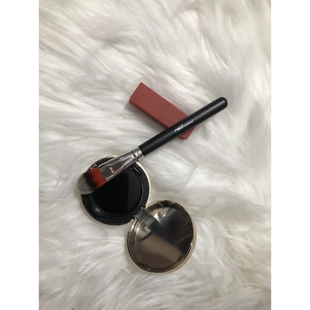 Cọ Trang Điểm Nền Dẹt MSQ (Cán Đen)