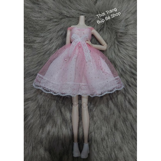 Váy xinh cho búp bê shop có các size barbie,xinyi,30cm,1/6.60cmblythe.1/8.doris...