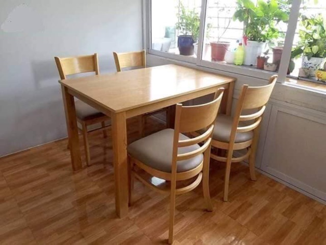 Bàn ghế ăn gia đình