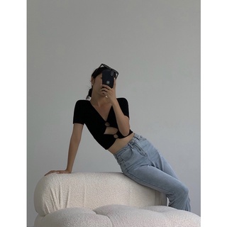 Áo croptop cổ V