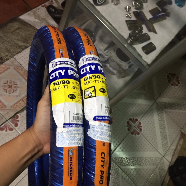 Cặp Võ Michelin 60,70/90/17