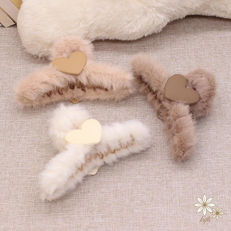 Kẹp Tóc Hình Trái Tim Bằng Lông Nhung Phong Cách Thời Trang Hàn Quốc