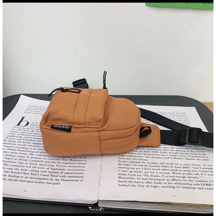 Túi Đeo Chéo Mini Bằng Nylon Thời Trang Hàn Quốc Cho Nam